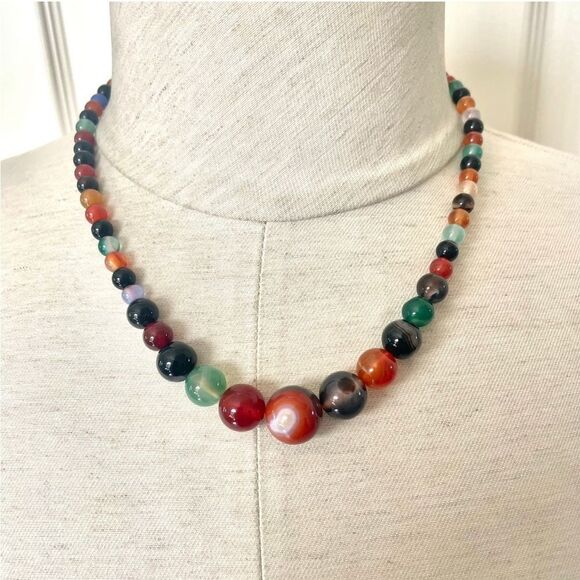 Dyed agate and carnelian necklace - Picture 1 of 14